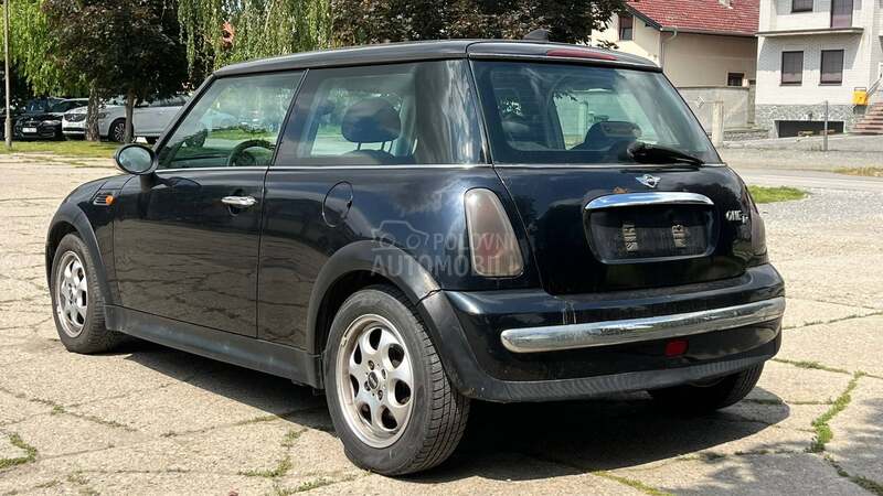 MINI One D