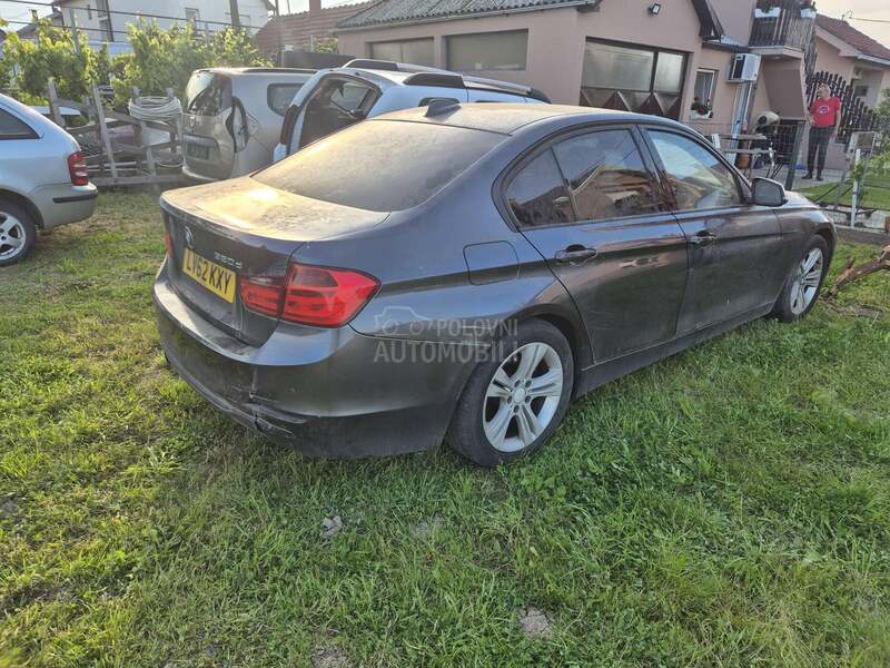 BMW 320 