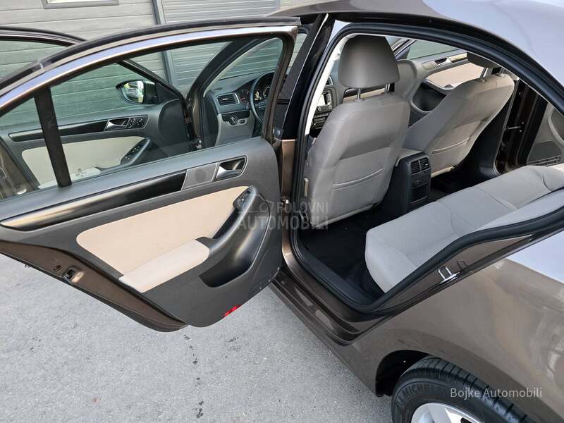 Volkswagen Jetta 1.6TDI N.O.V