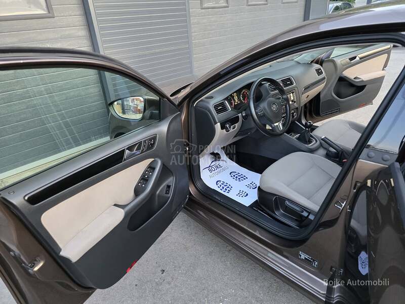 Volkswagen Jetta 1.6TDI N.O.V