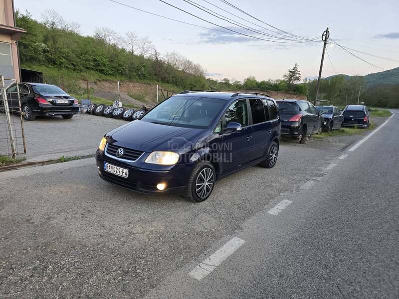 Volkswagen Touran 