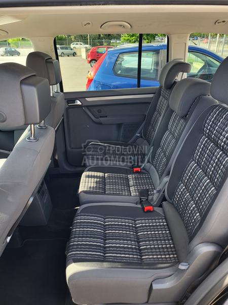 Volkswagen Touran 1.4 TSI CROSS TOURAN