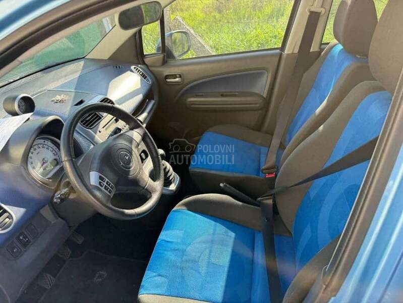 Opel Agila 1.2