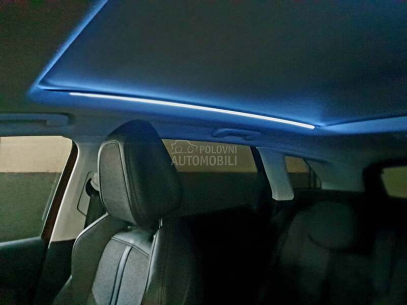 Peugeot 3008 Allure NOV Panoram