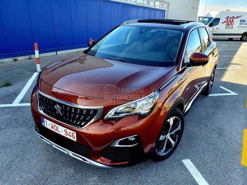 Peugeot 3008 Allure NOV Panoram