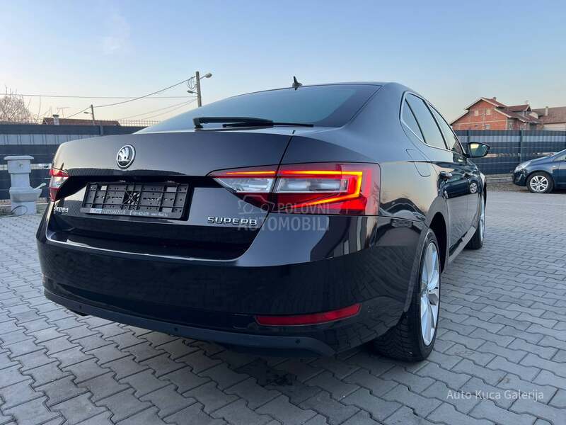 Škoda Superb 2.0 Tdi Dsg