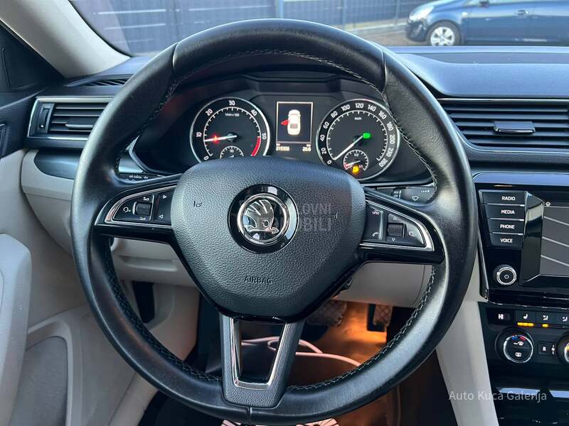 Škoda Superb 2.0 Tdi Dsg
