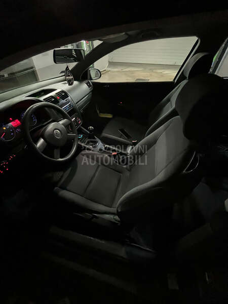 Volkswagen Golf 5 