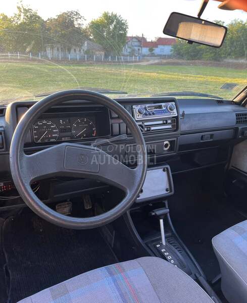 Volkswagen Golf 2 1.8