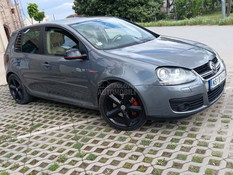 Volkswagen Golf 5 GTD   R-LINE