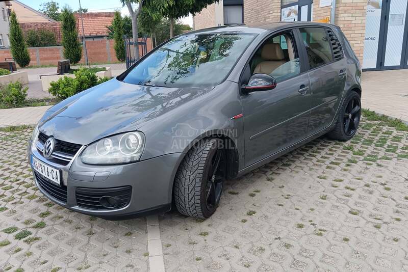 Volkswagen Golf 5 GTD   R-LINE