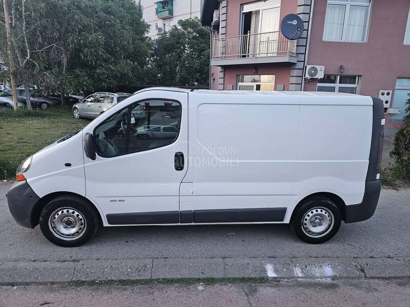 Renault Trafic 1.9DCI C.H.