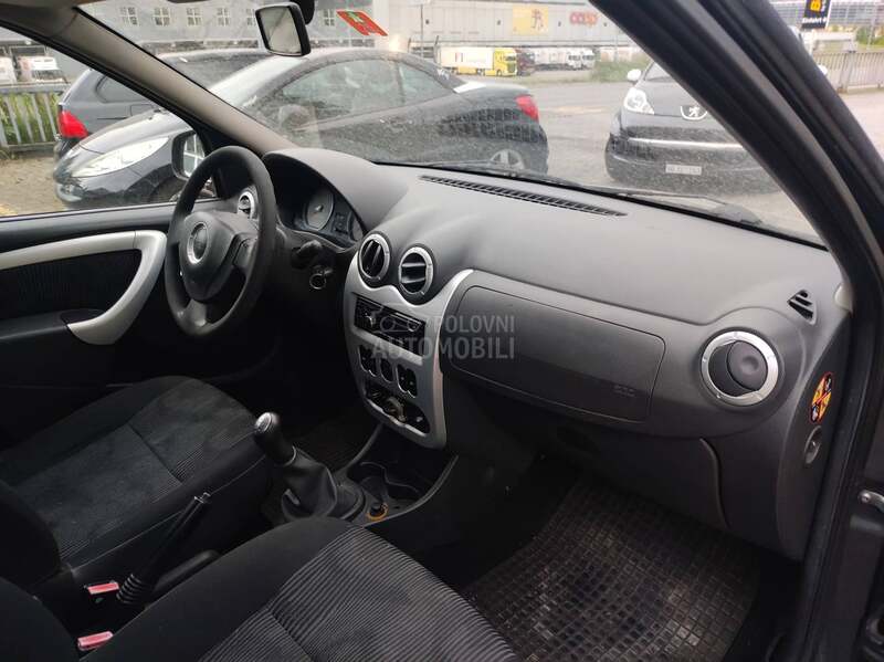 Dacia Logan 1,6 16V iz CH