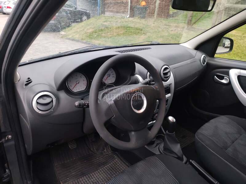 Dacia Logan 1,6 16V iz CH