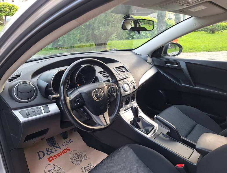 Mazda 3 1.6hdi Svajcarska