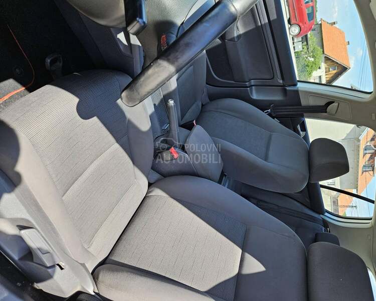 Volkswagen Golf 5 