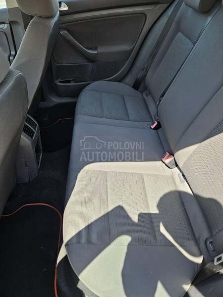 Volkswagen Golf 5 