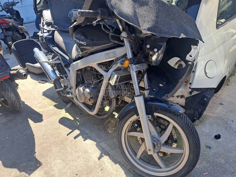 HYOSUNG GT250 GT650 DELOVI
