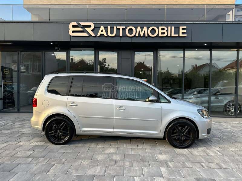 Volkswagen Touran 1.6 TDI  DSG