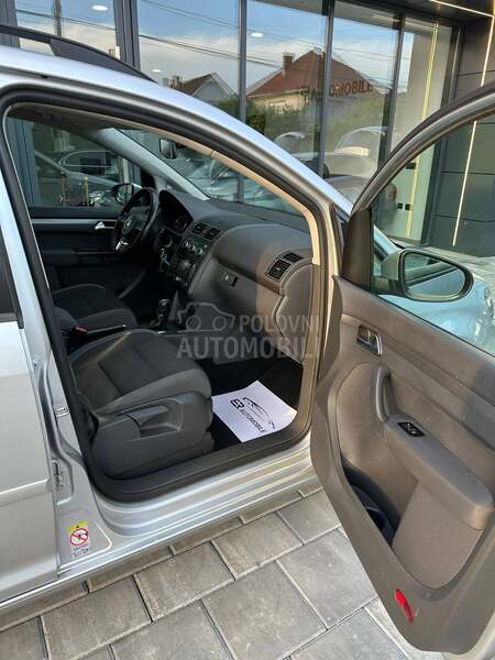 Volkswagen Touran 1.6 TDI  DSG