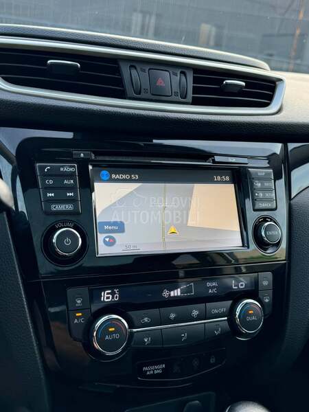Nissan Qashqai TEKNA PAN0