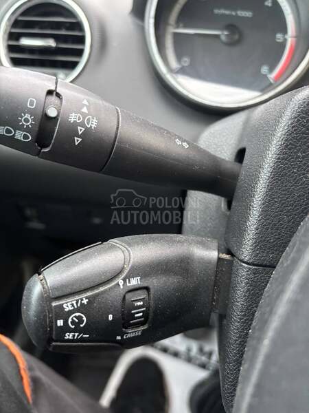 Peugeot 308 Restaling