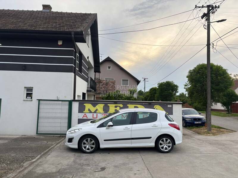 Peugeot 308 Restaling