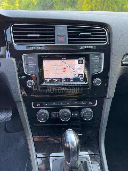 Volkswagen Golf 7 1.4 DSG HIGHLINE