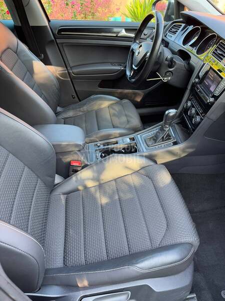 Volkswagen Golf 7 1.4 DSG HIGHLINE