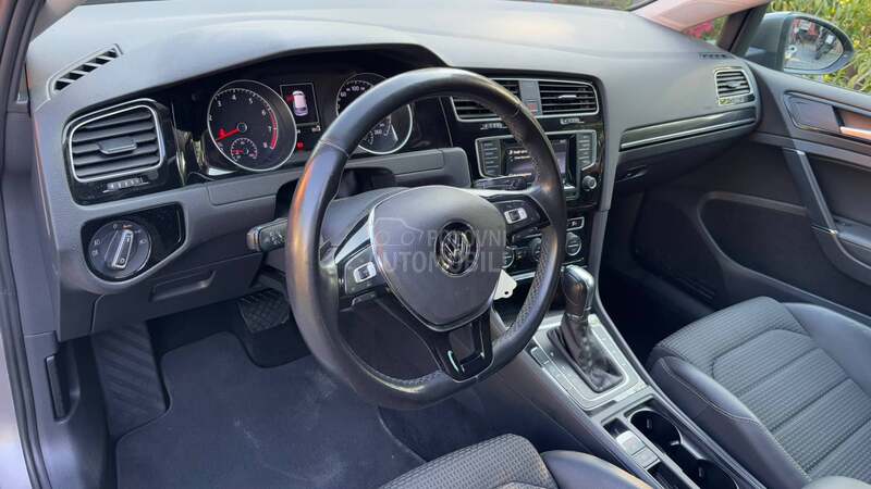 Volkswagen Golf 7 1.4 DSG HIGHLINE