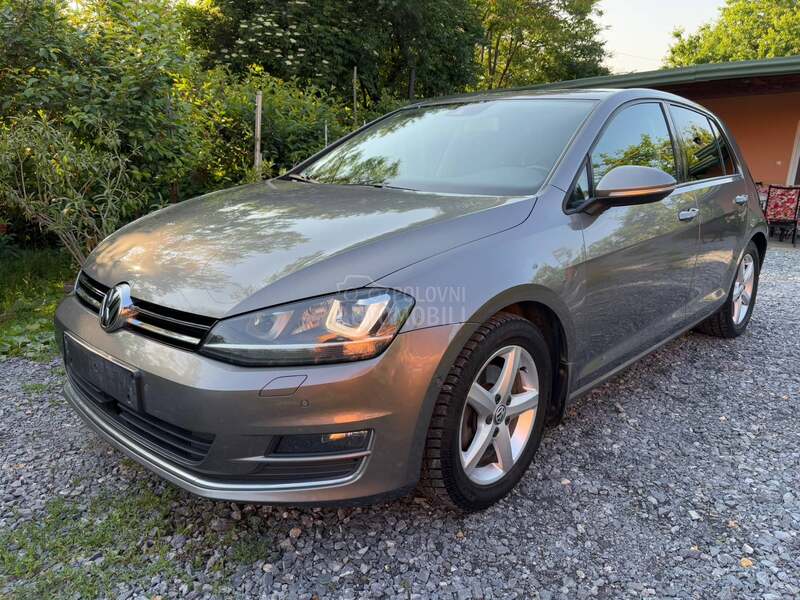 Volkswagen Golf 7 1.4 DSG HIGHLINE
