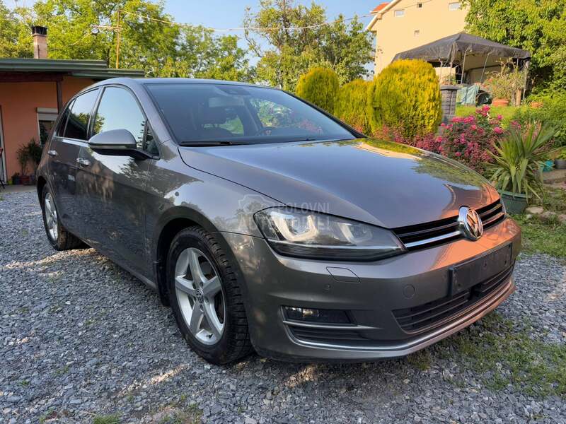 Volkswagen Golf 7 1.4 DSG HIGHLINE