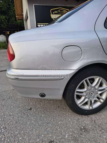 Lancia Lybra 2.0 20v
