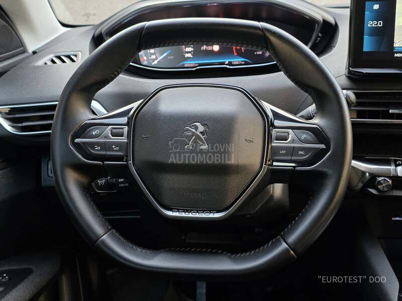 Peugeot 3008 1.5 HDI