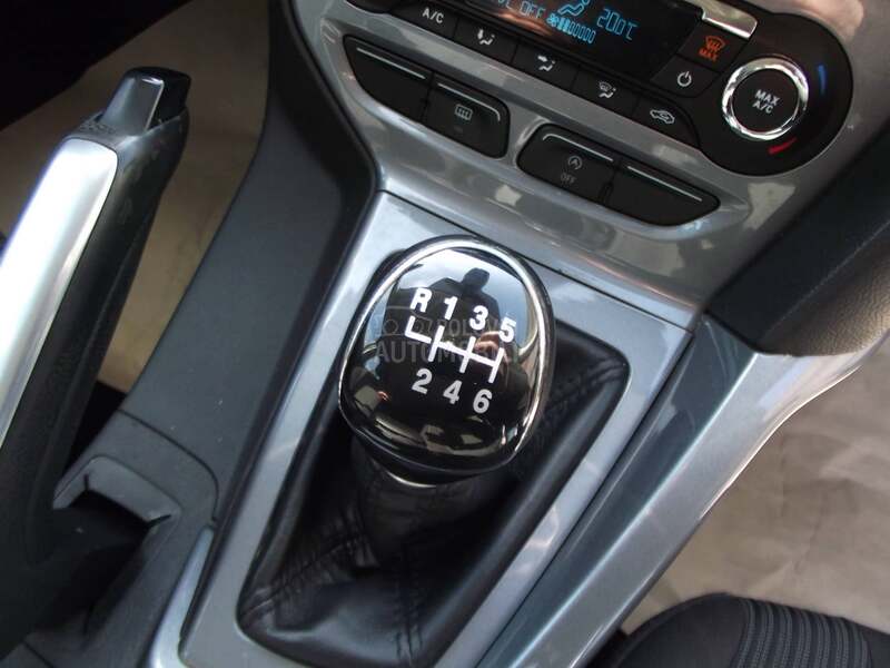 Ford Focus 1.6 TDCI ALU NOV