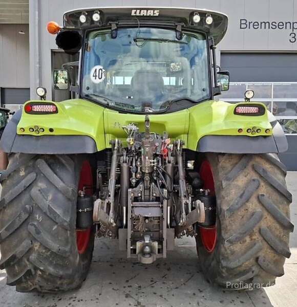 Claas Arion 640