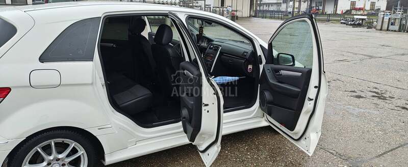 Mercedes Benz B 180 CDI