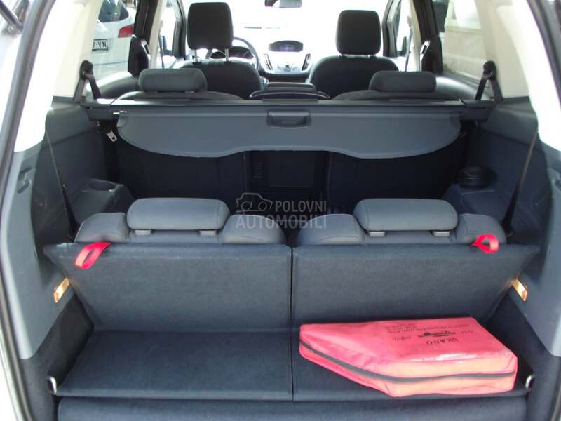 Ford Grand C-Max 1.6 TDCI N.AVI NOV
