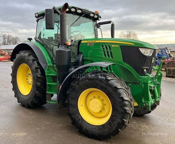 John Deere 6215R