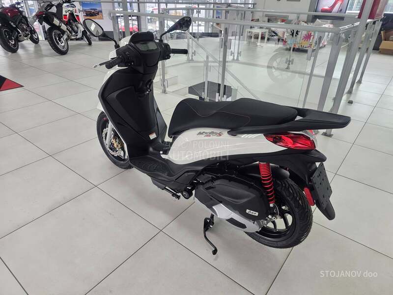 Piaggio MEDLEY 125 SPORT