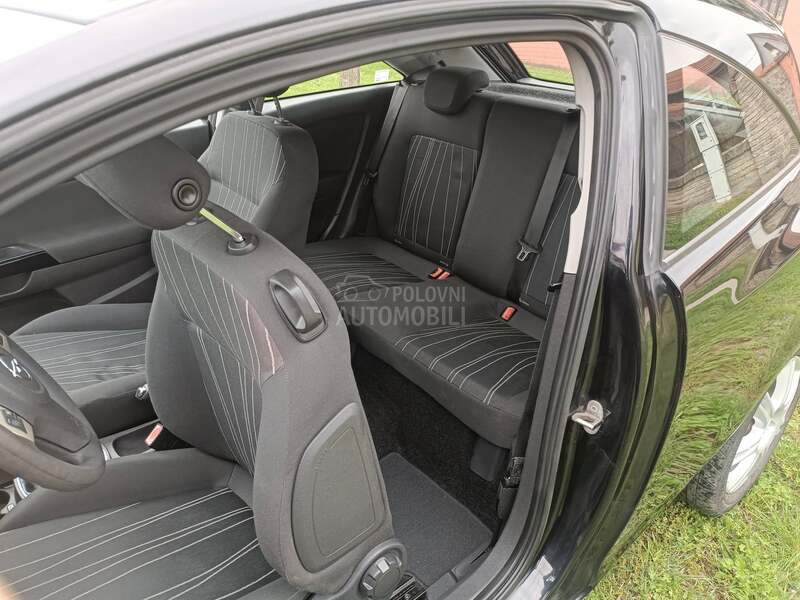 Opel Corsa D 