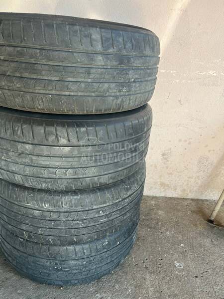 Ostalo 235/50 R18 Letnja
