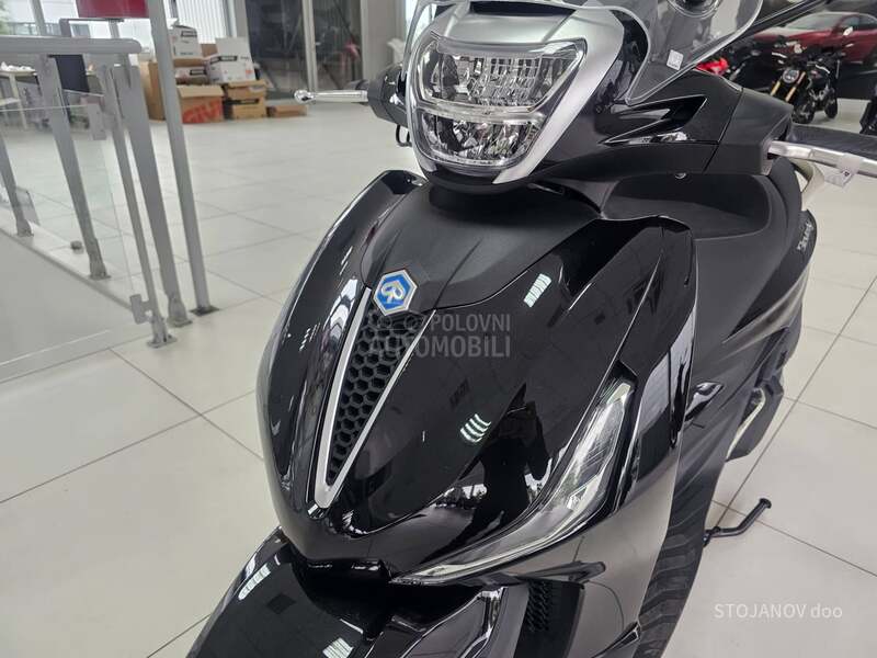 Piaggio BEVERLY 400 HPE