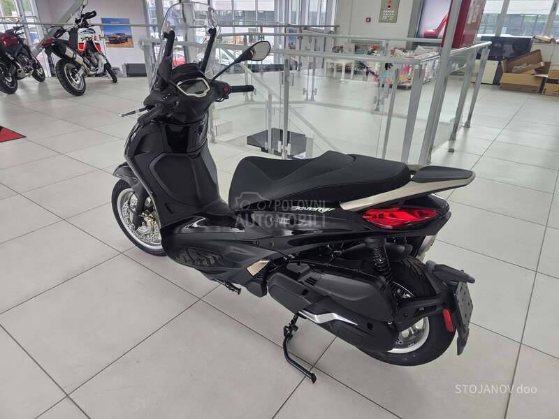 Piaggio BEVERLY 400 HPE