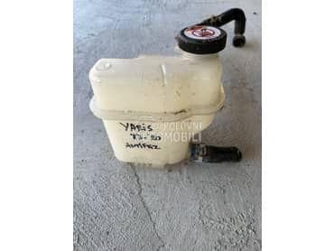 Posuda za antifriz za Toyota Yaris od 2017. do 2020. god.