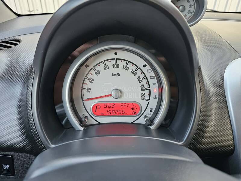 Opel Agila 1.2b AUT0MATIK CH