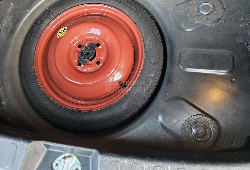 Opel Agila 1.2b AUT0MATIK CH