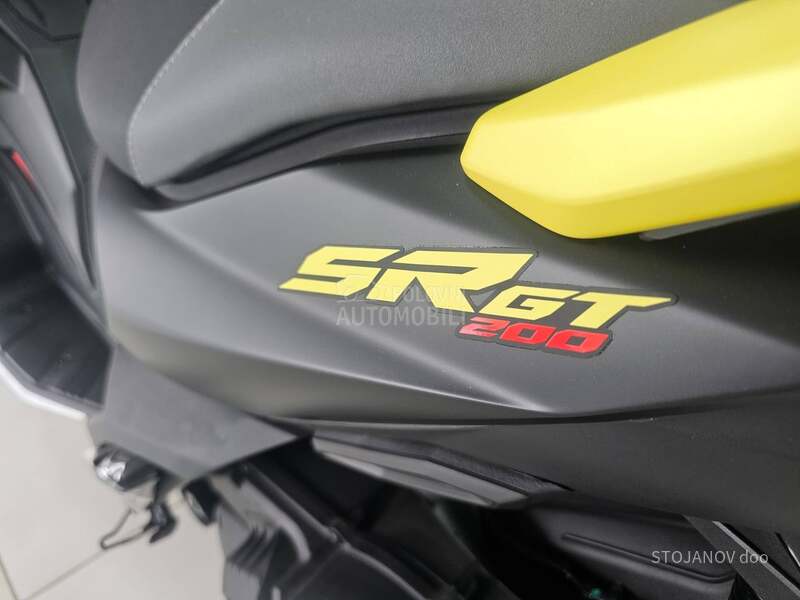 Aprilia SR GT 200 SPORT