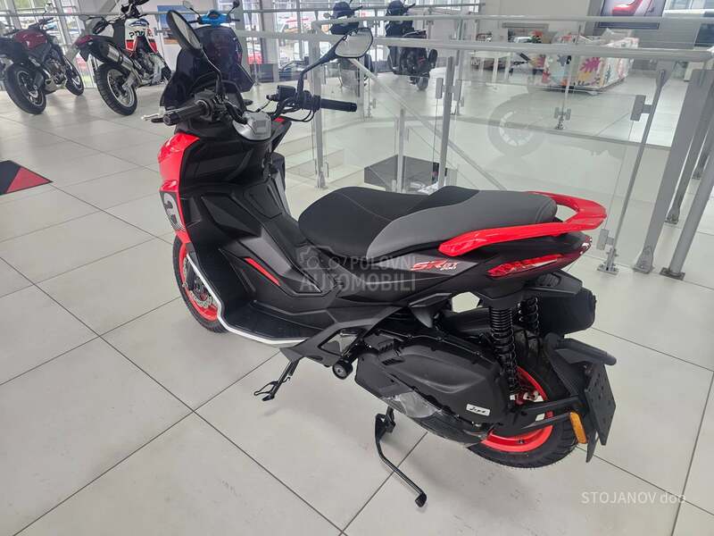 Aprilia SR GT 200 SPORT