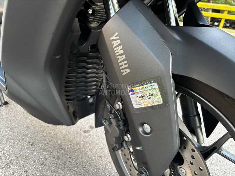 Yamaha X MAX